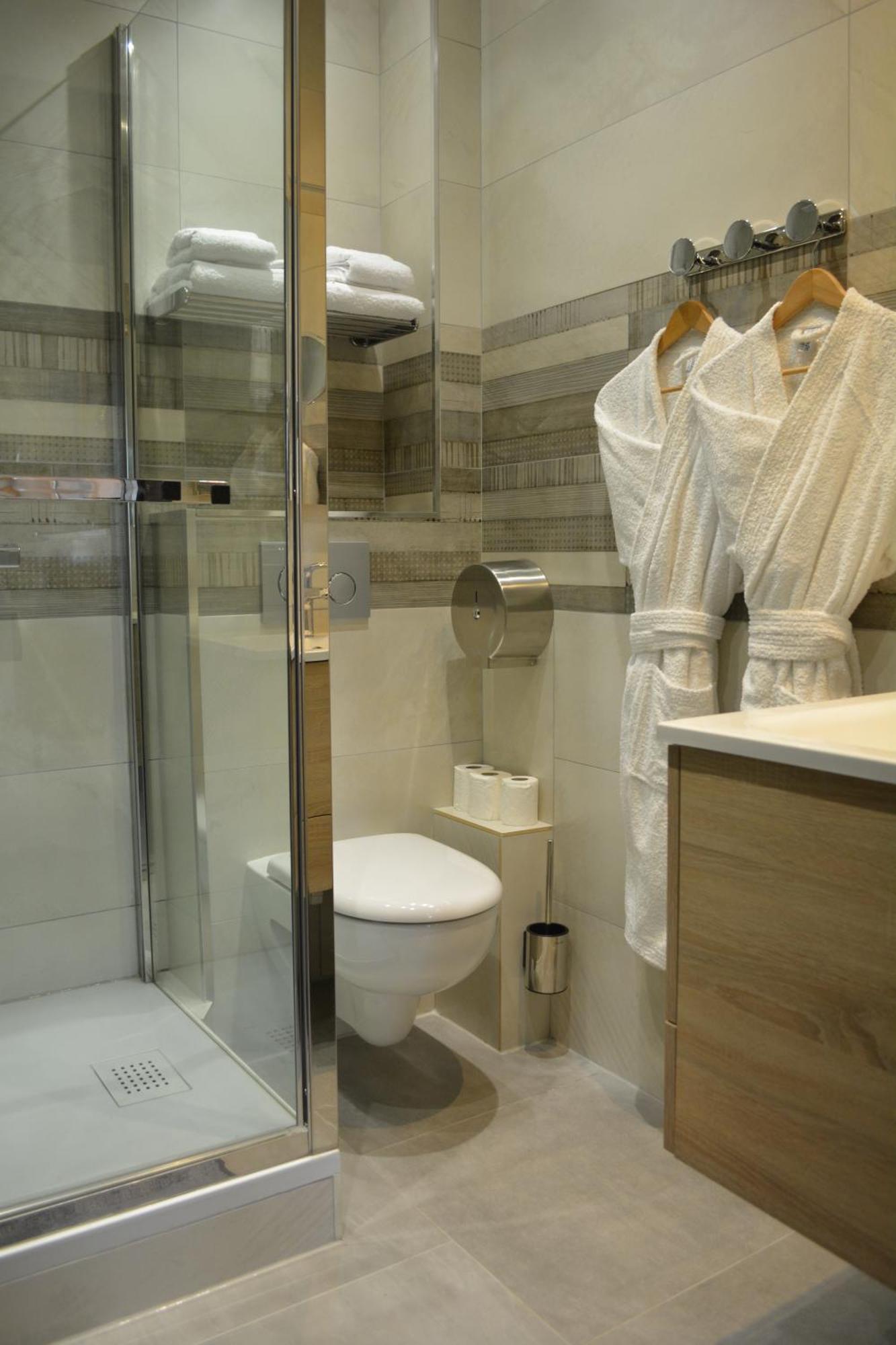 Appartement-Terrasse Parking Prive Meuble De Tourisme 4 Etoiles แบลฟอร์ ภายนอก รูปภาพ